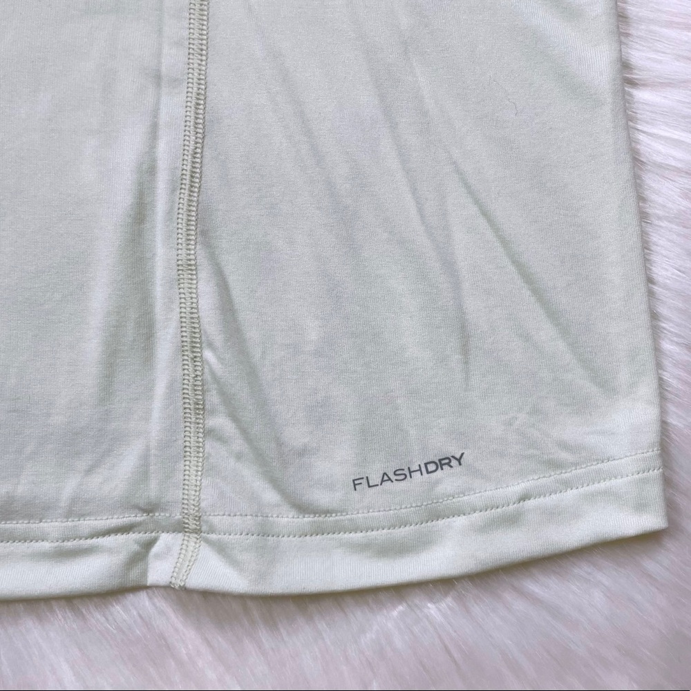 The North Face Women’s On The Go FlashDry Tank Top - Picture 4 of 6